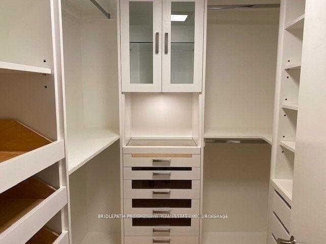 3 Southvale Drive Unit 207 photo 15
