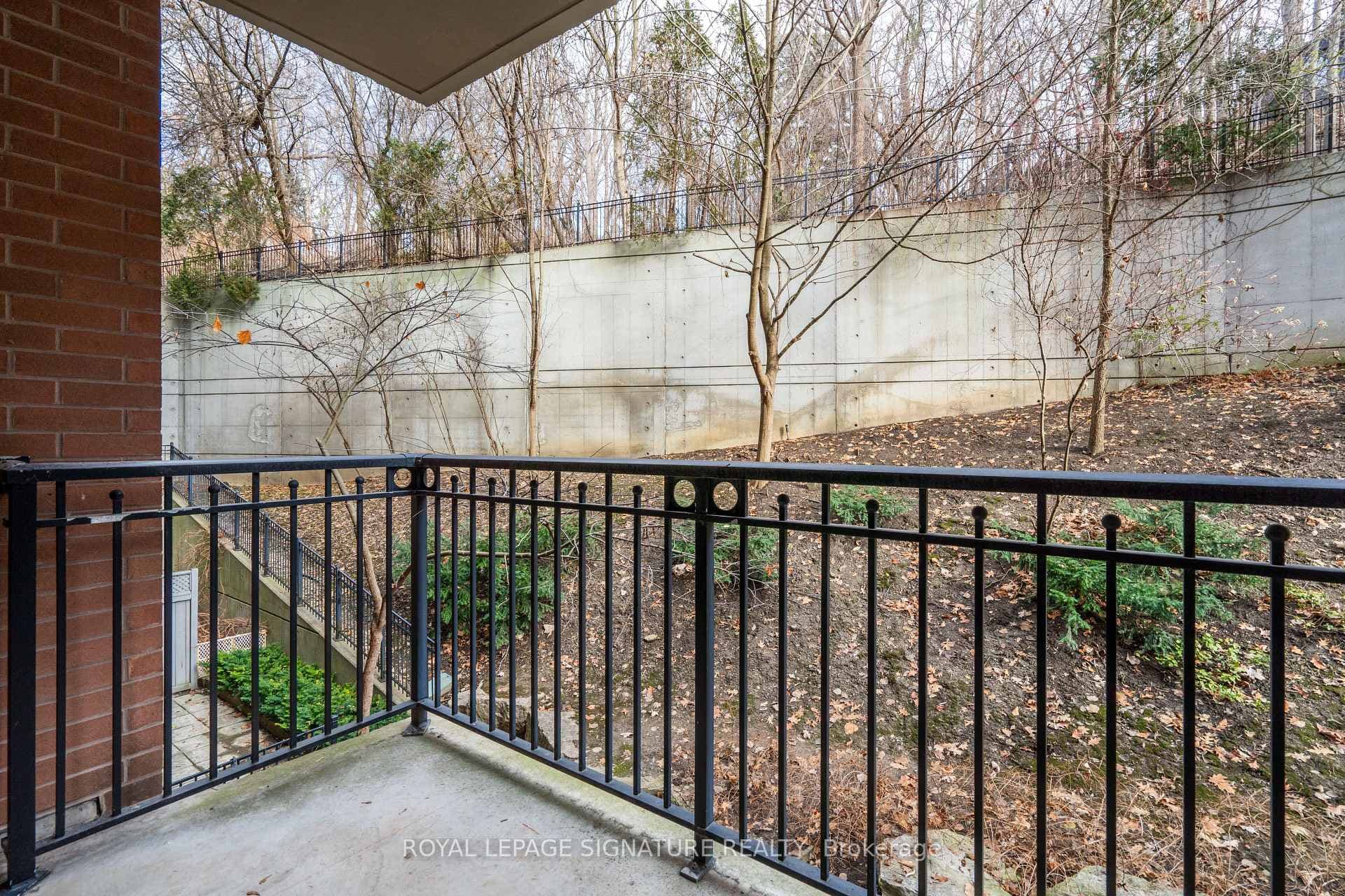 38 William Carson Crescent Unit 209 photo 13