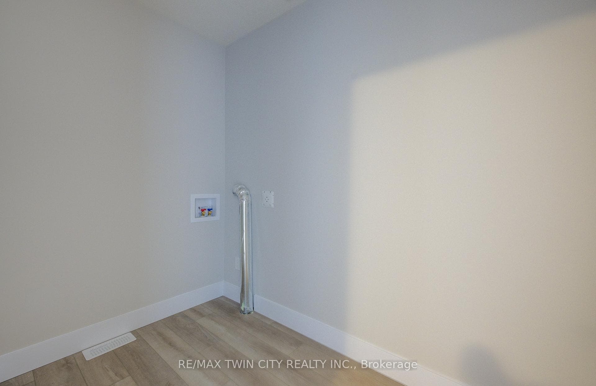 163 Dunnigan Drive photo 27