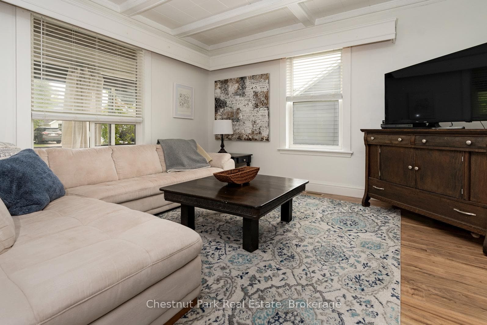 77 Niagara Street photo 12