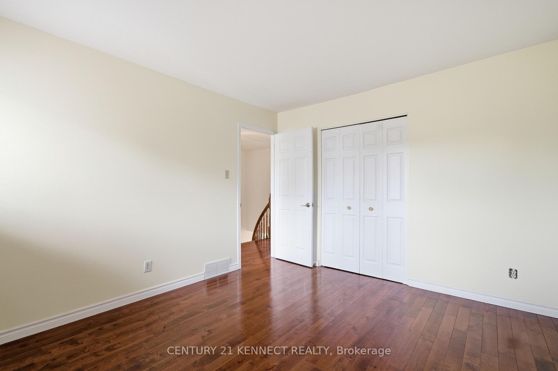 848 Fairlawn Avenue photo 21