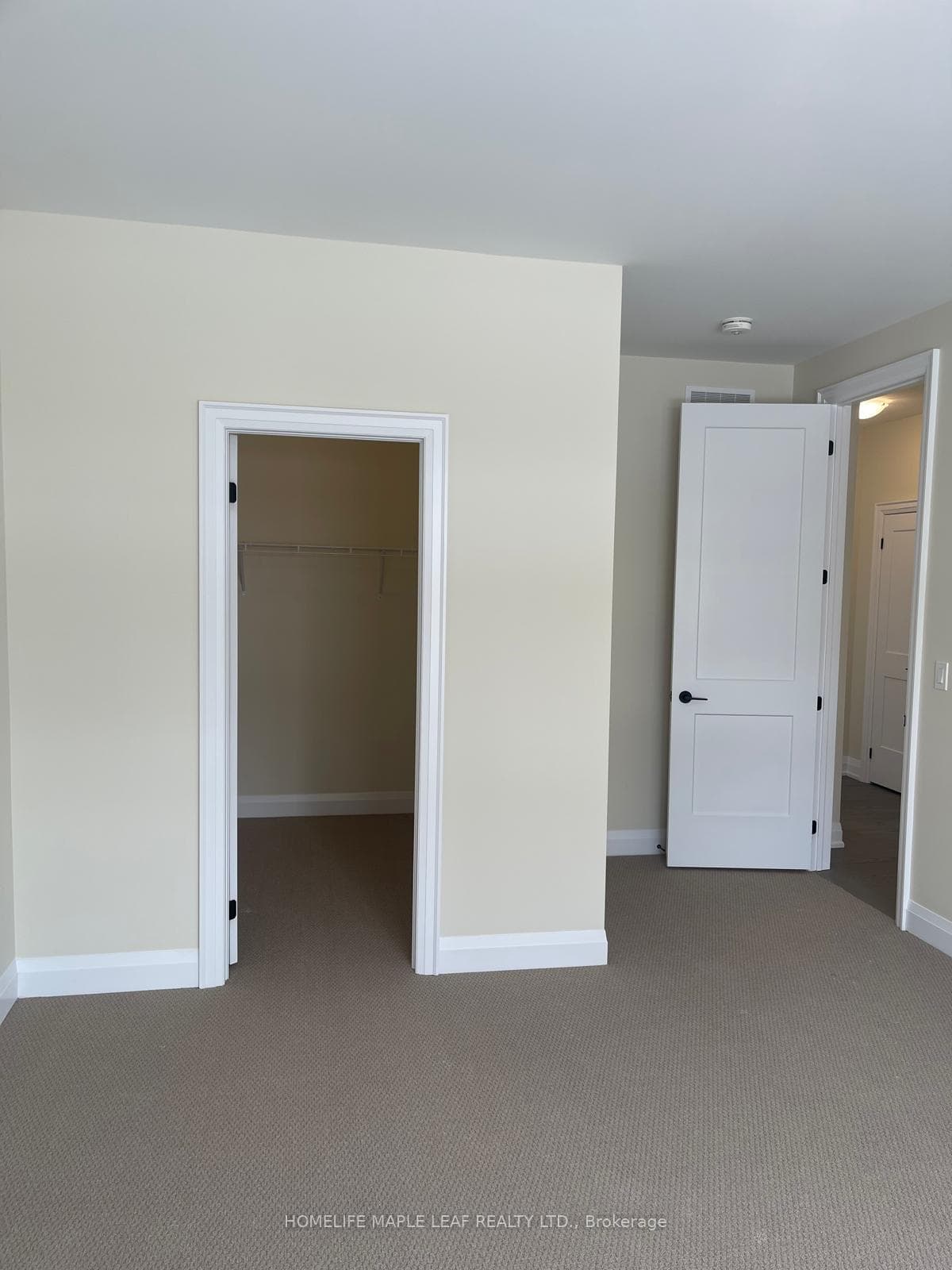 28 Pearsall Place photo 18
