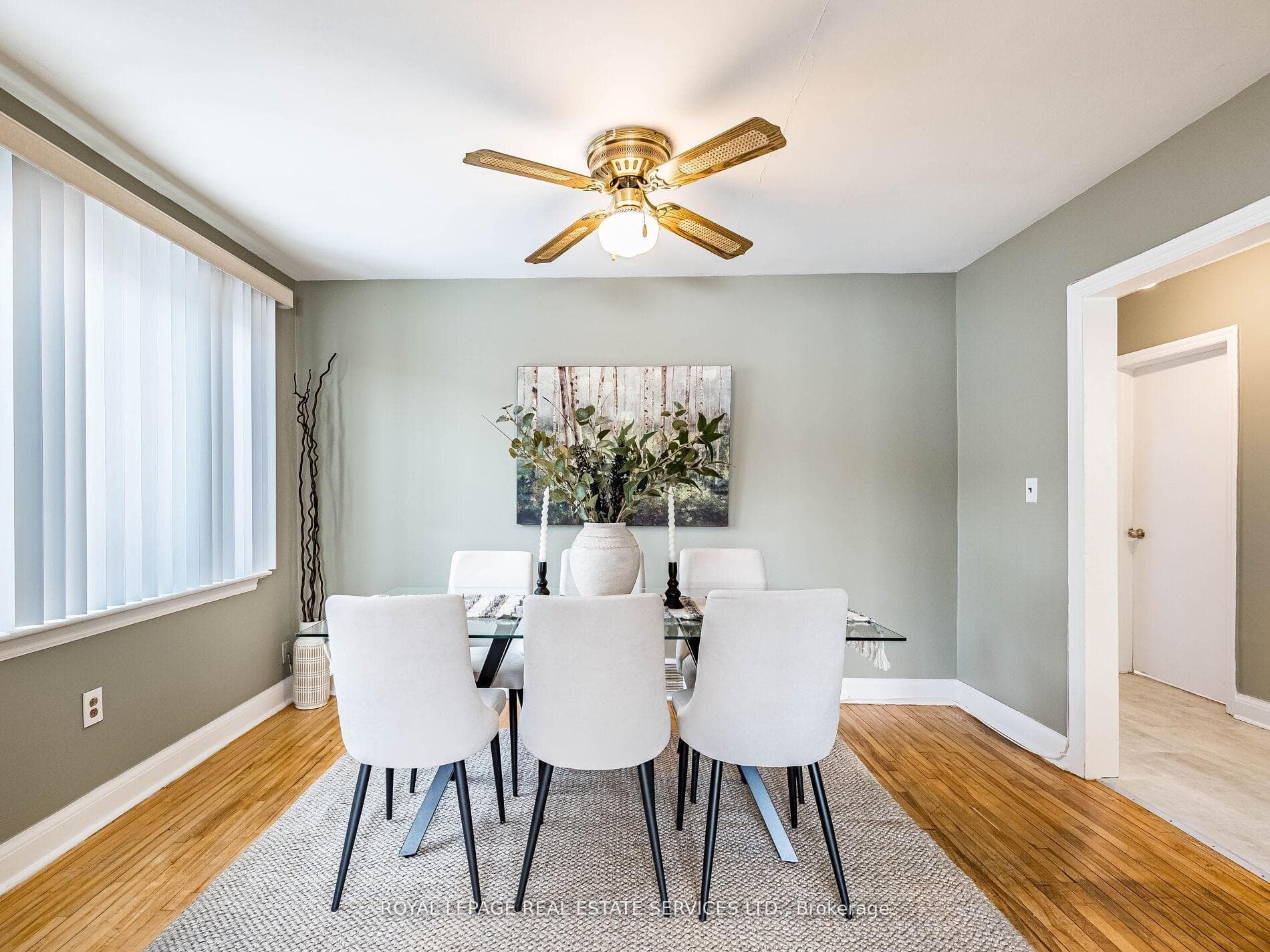 29 Woodward Avenue photo 10