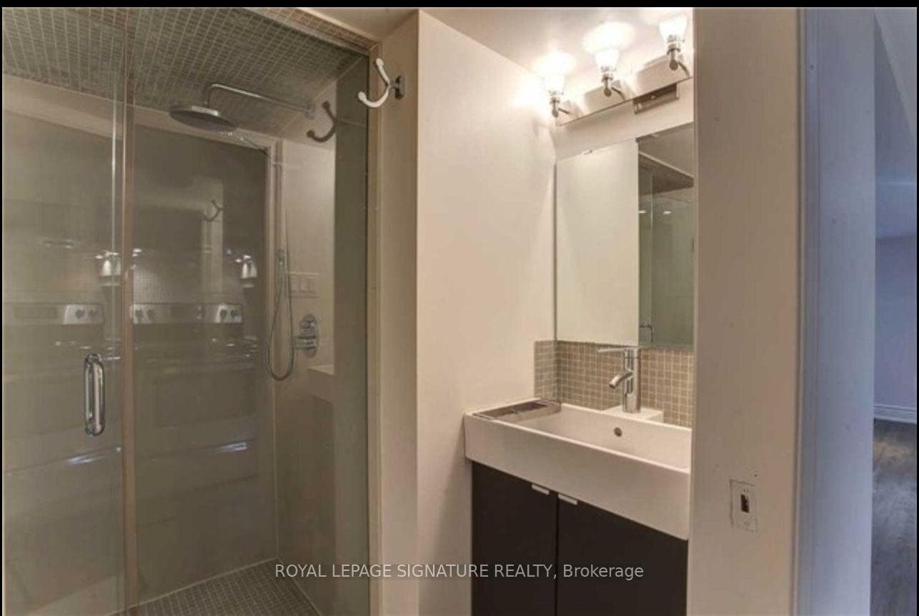 706 Manning Avenue photo 34