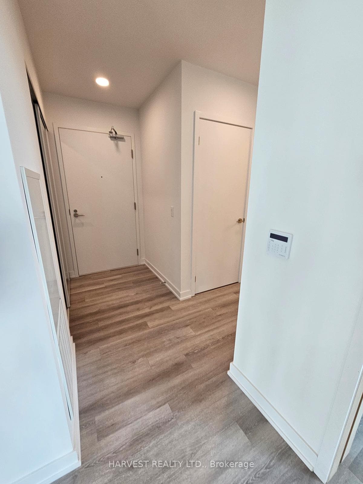 Entrance corridor
