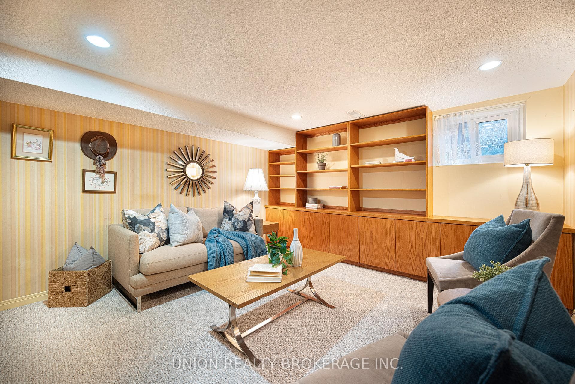 143 Hammersmith Avenue photo 24