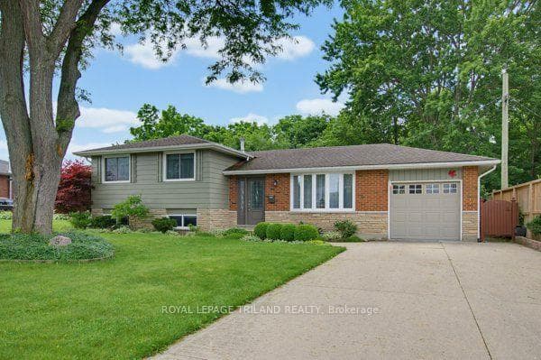 5 Warren Crescent photo 1