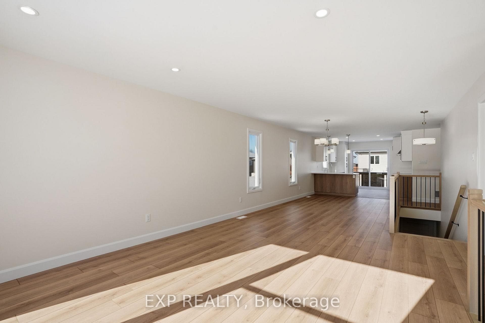 710 West Street photo 5