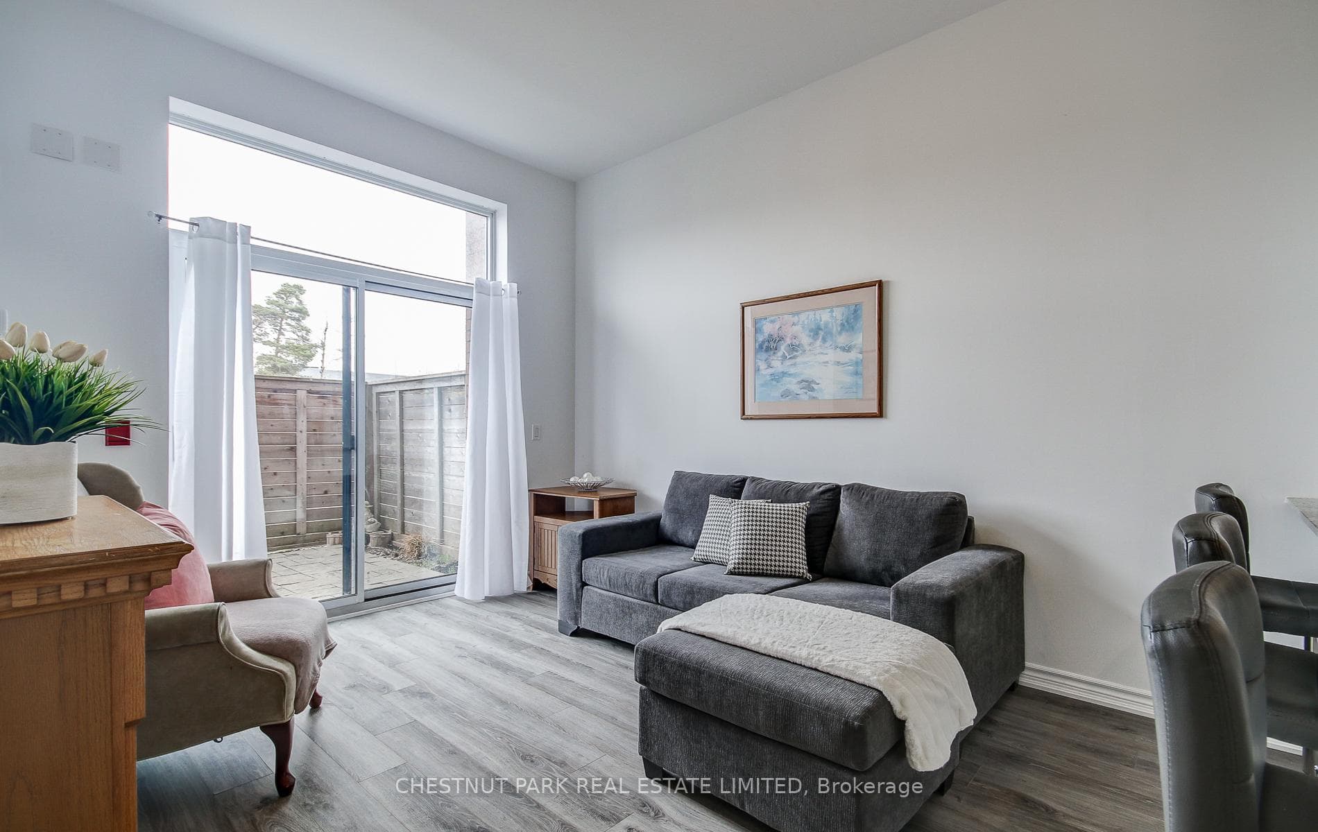 11611 Yonge Street Unit 109 photo 19