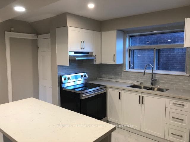 647 Vaughan Road Unit A2 photo 2