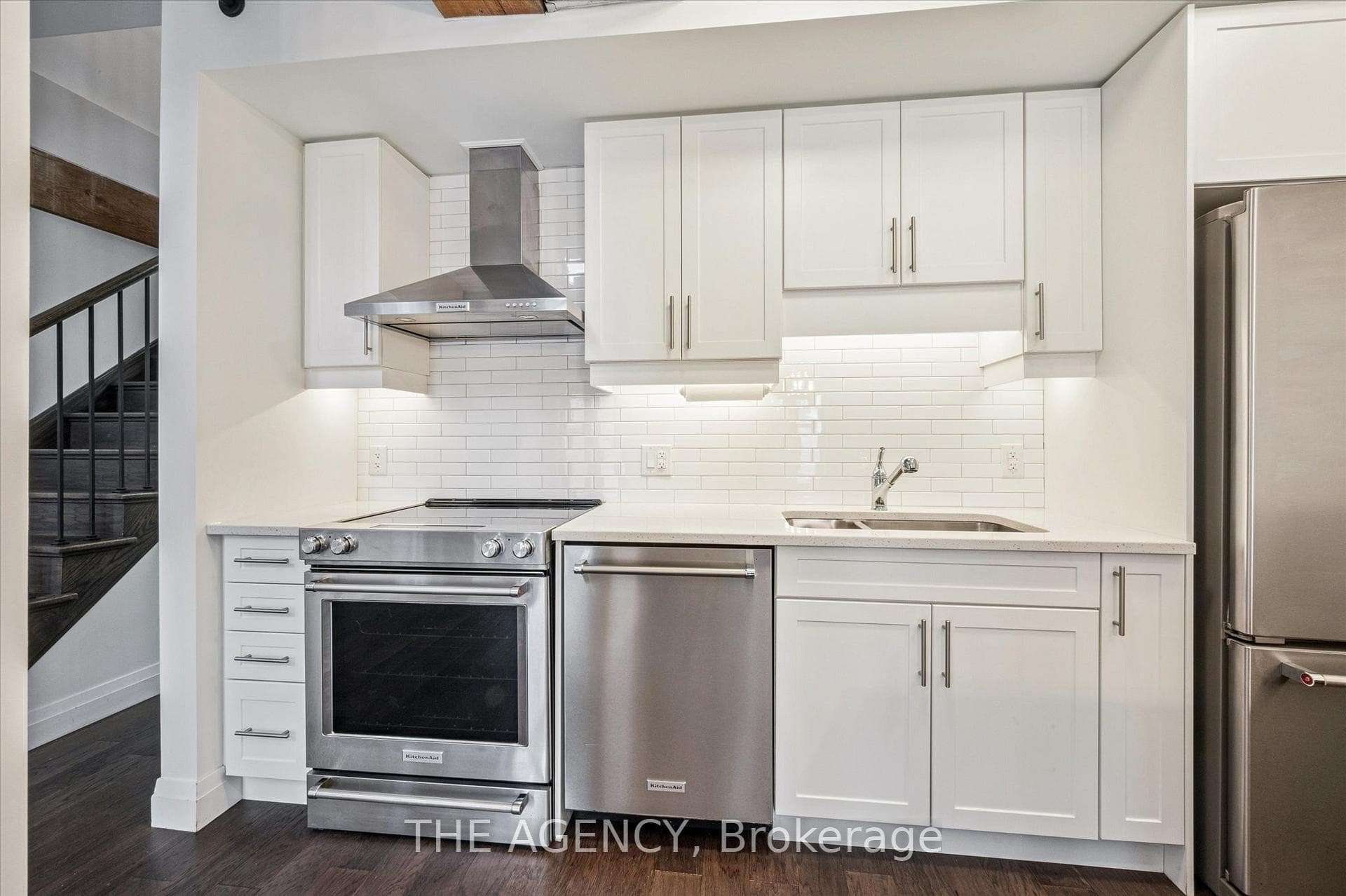 19 Guelph Avenue Unit 106 photo 8