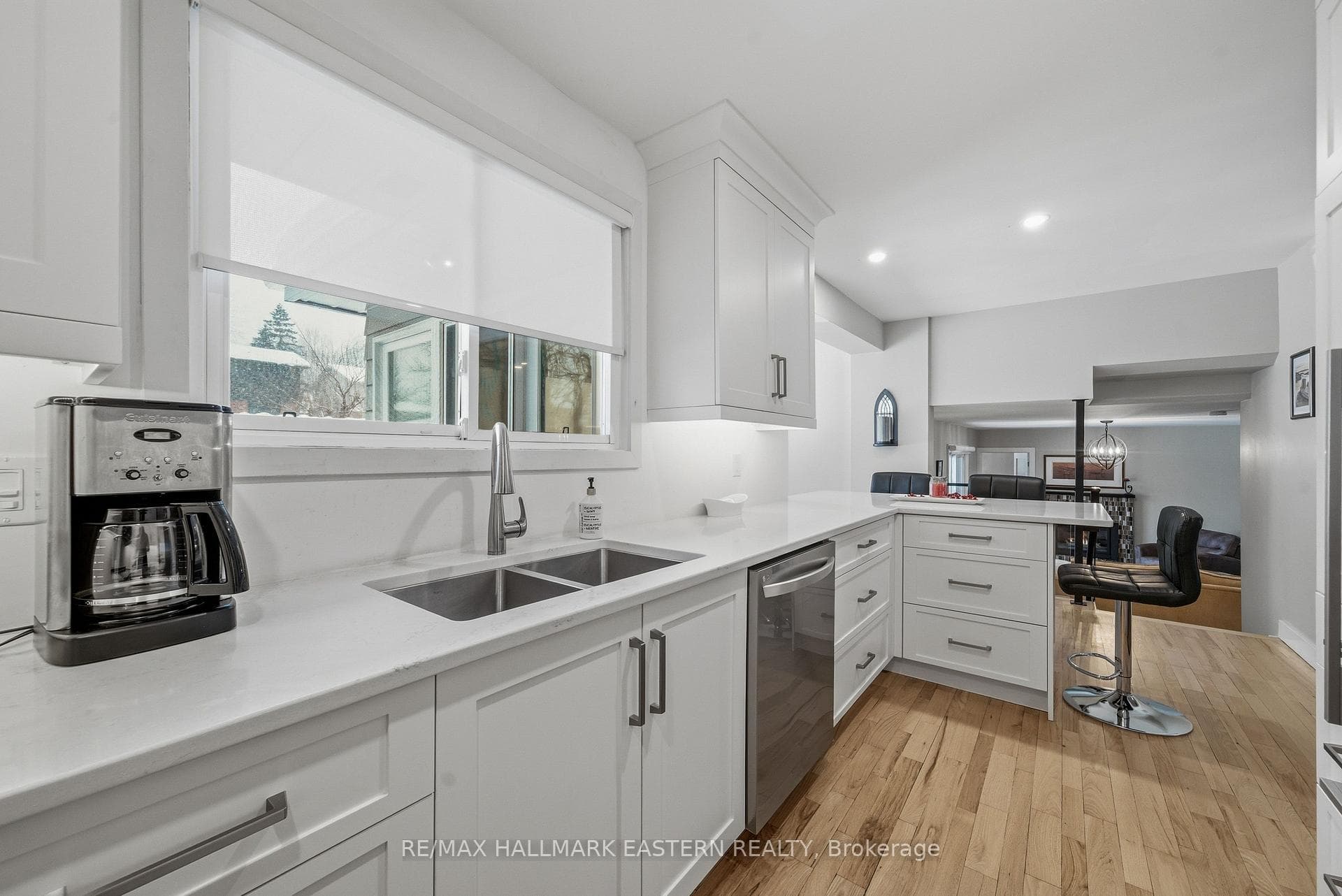 Hard surface counter tops