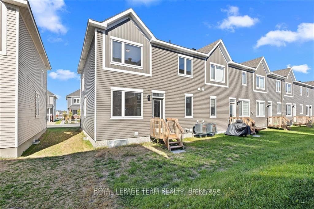 426 Epoch Street photo 30