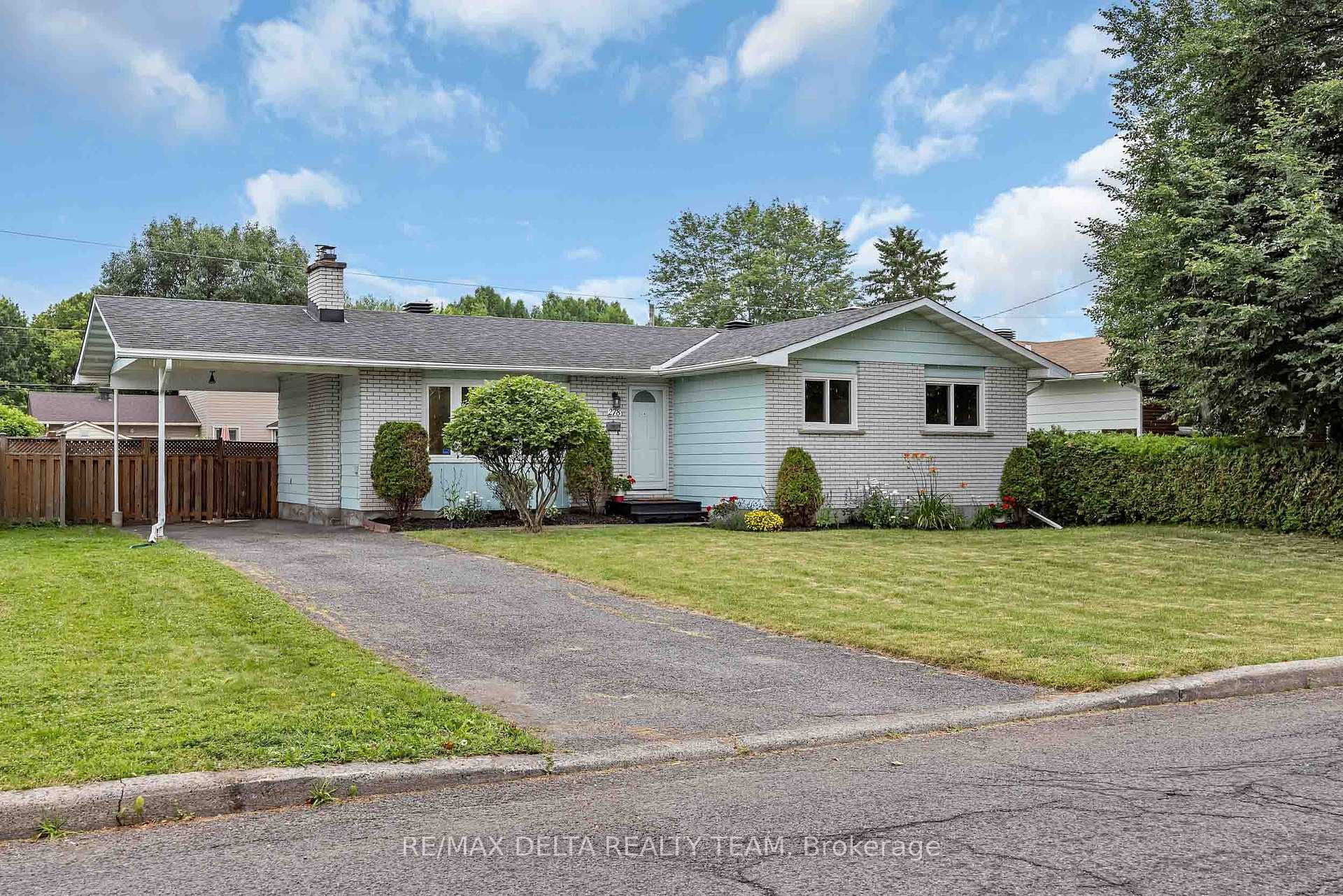 278 Gleneagles Avenue photo 29