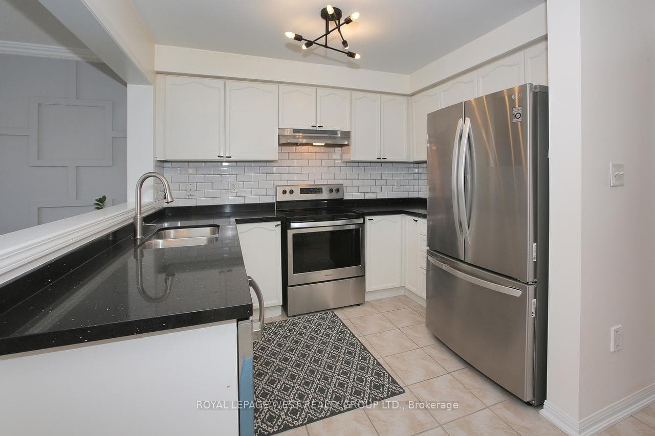 104 Kirkland Place photo 9