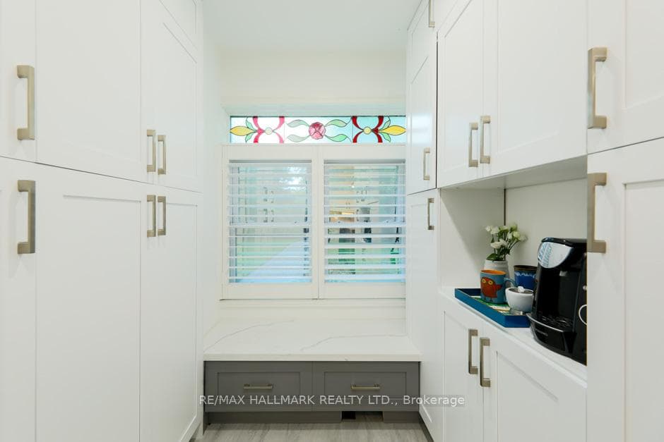 10 Buller Avenue Unit 13 photo 6