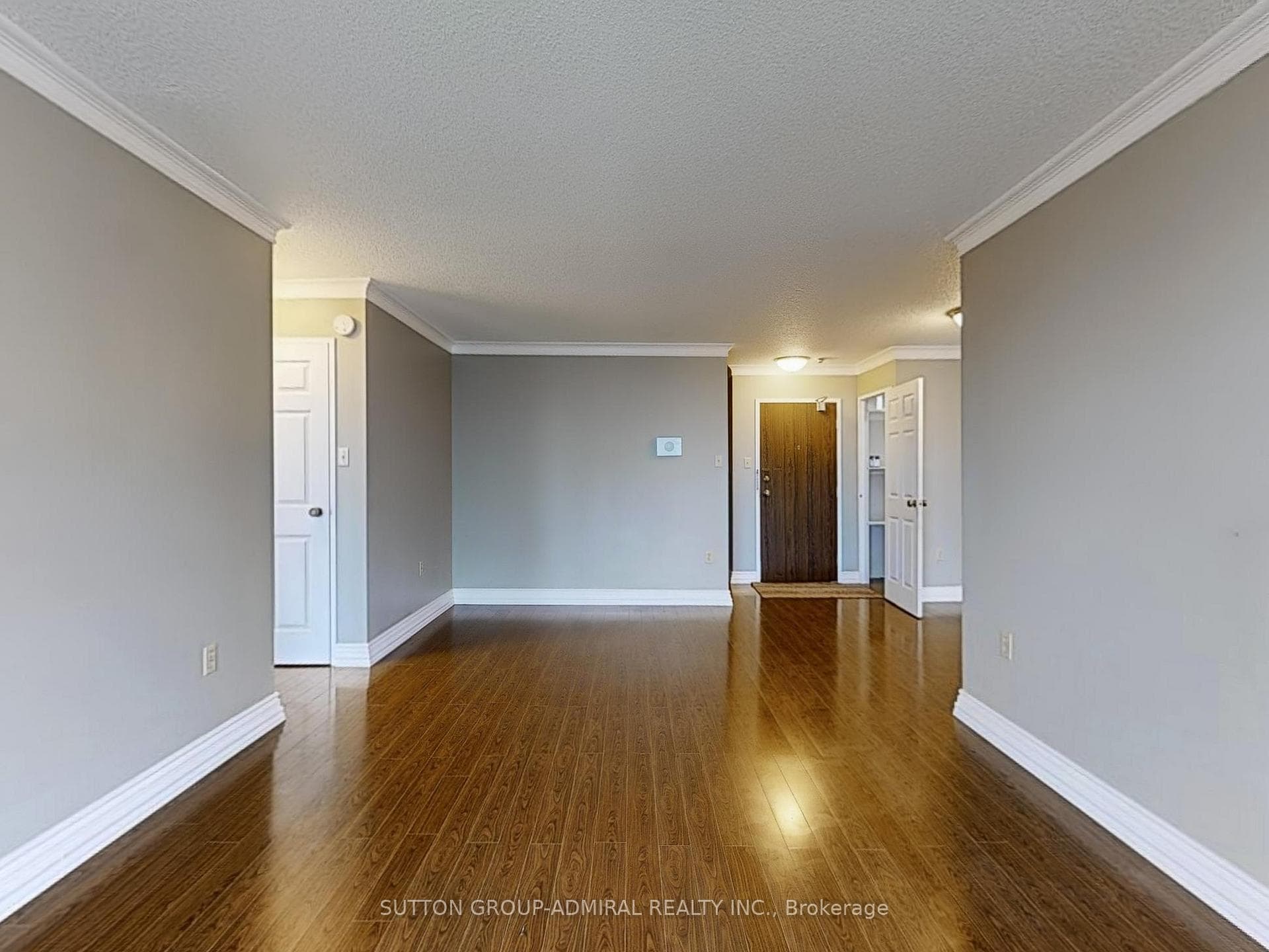 17 Knightsbridge Road Unit 1006 photo 9