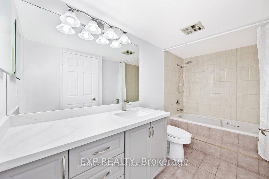 4725 Sheppard Avenue Unit 906 photo 9