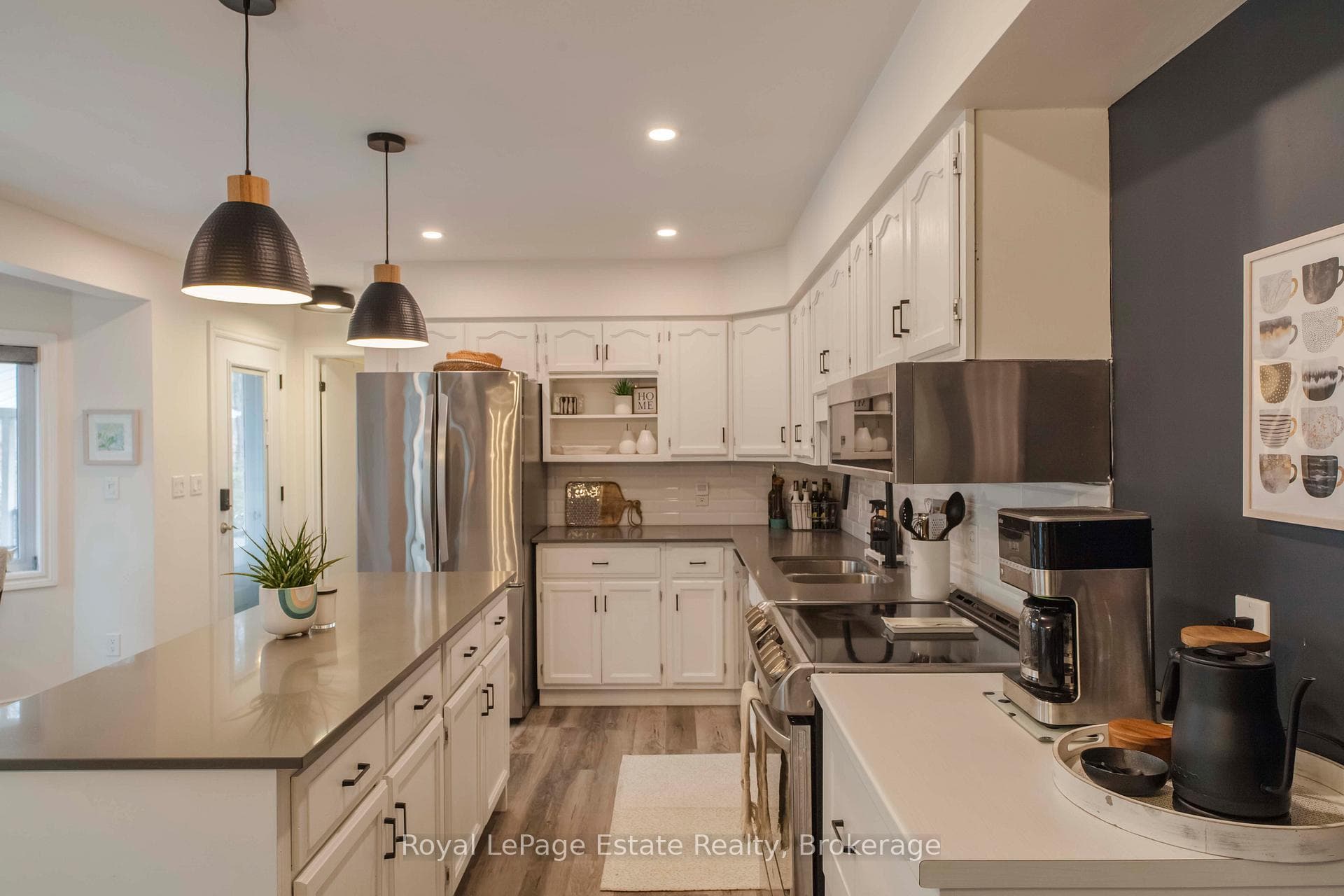 34 SAUBLE WOODS Crescent photo 10