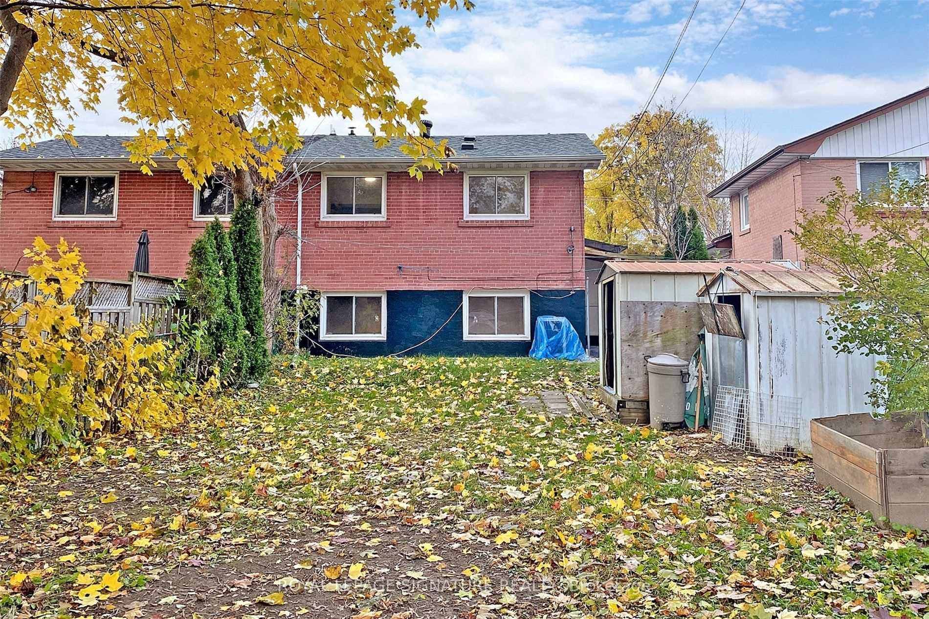 65 Holcolm Road Unit Upper photo 16