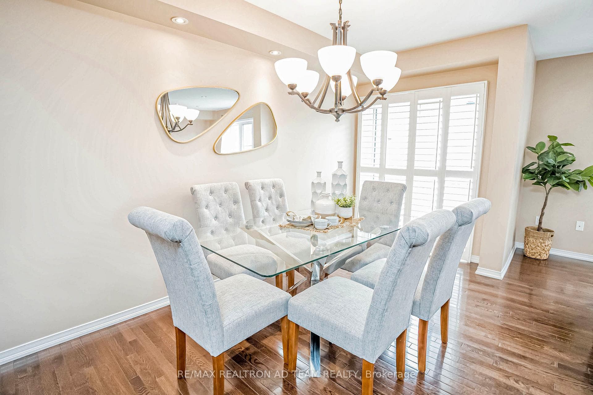 44 Summerside Avenue photo 13