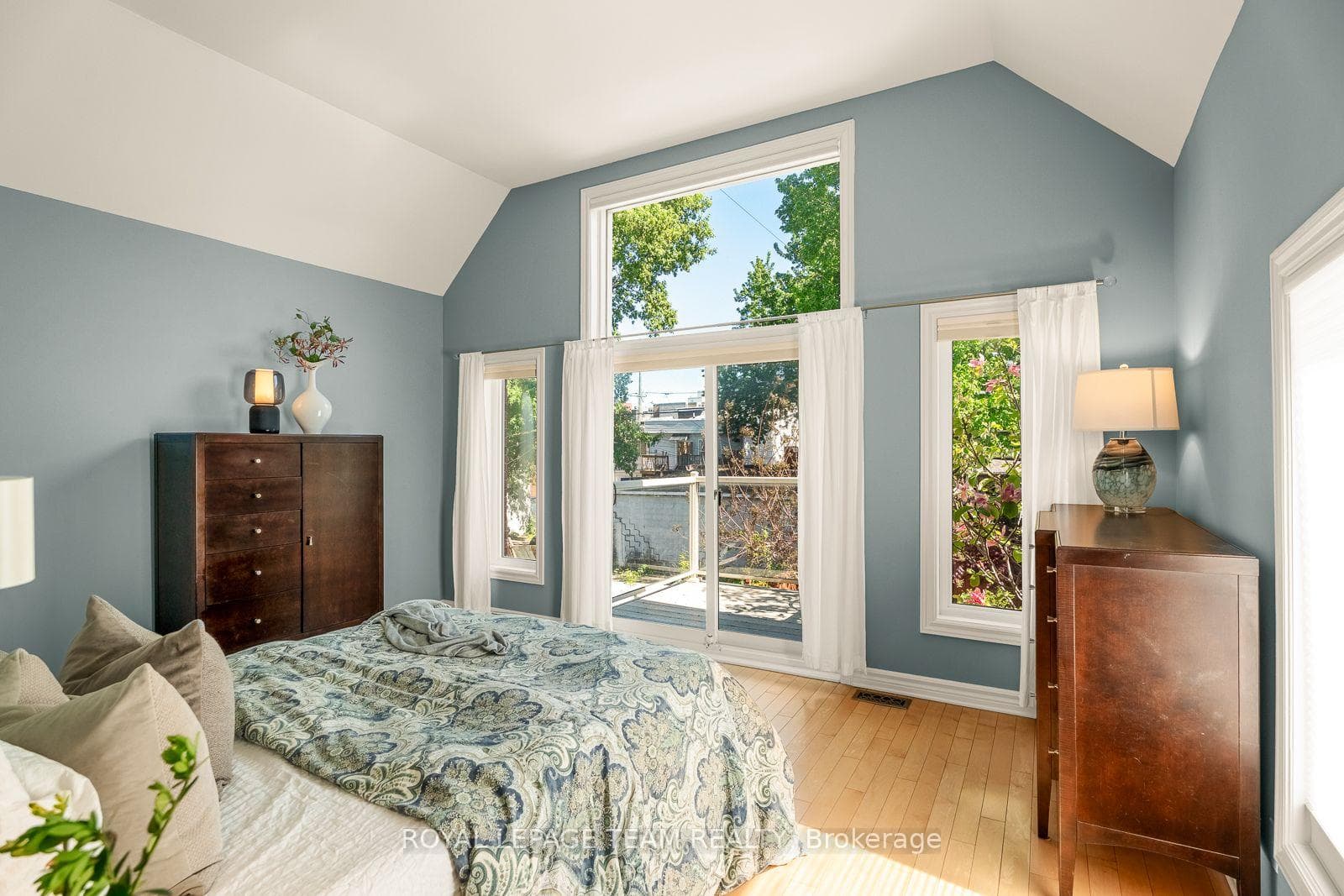 150 Guigues Avenue photo 29