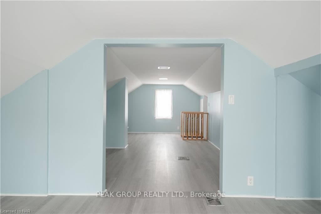 4747 FOURTH Avenue photo 23