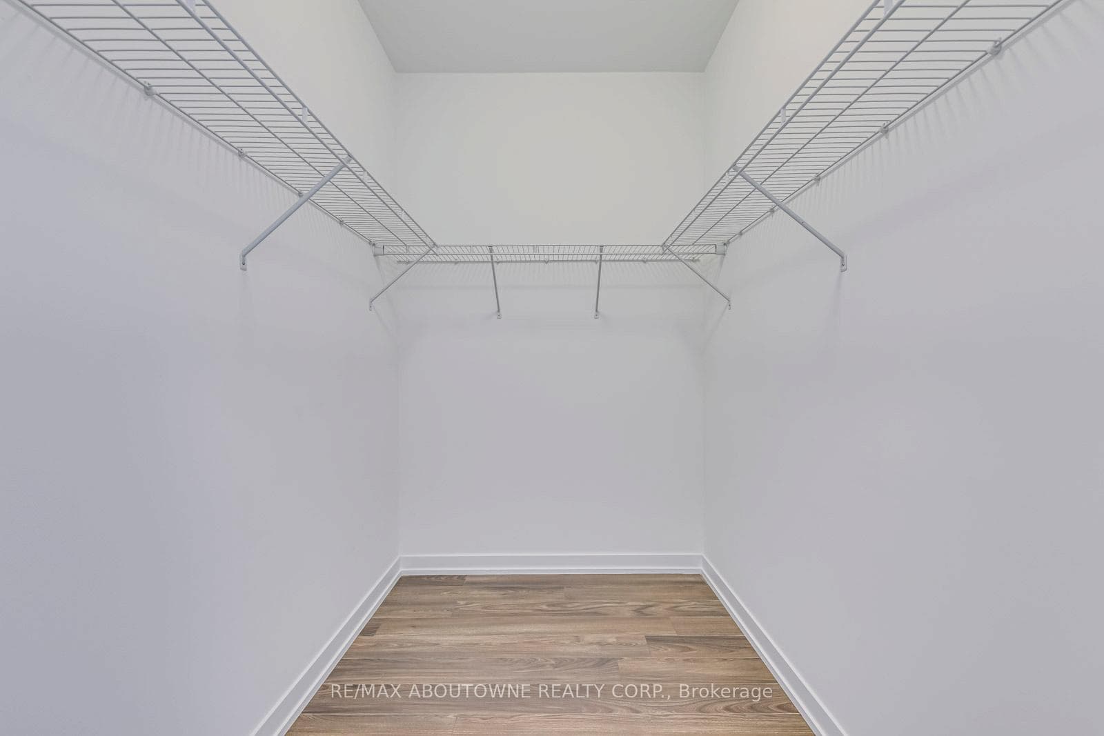 2560 Eglinton Avenue Unit Th101 photo 27