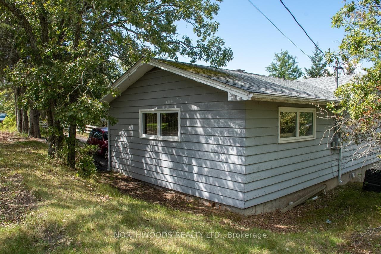 6 Woodpecker Hill photo 42