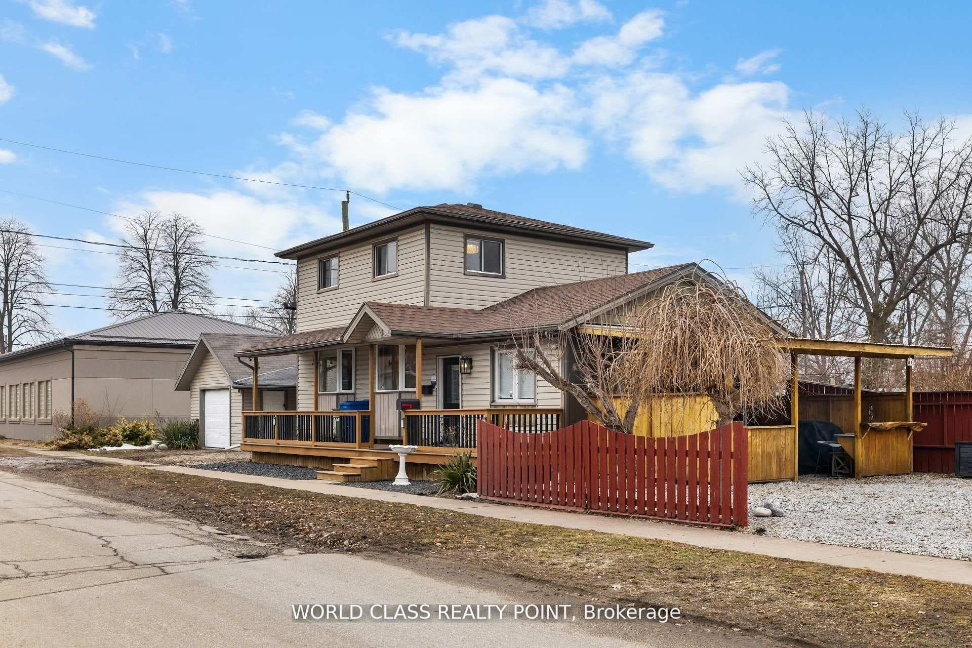 1193 Aubin Road photo 2