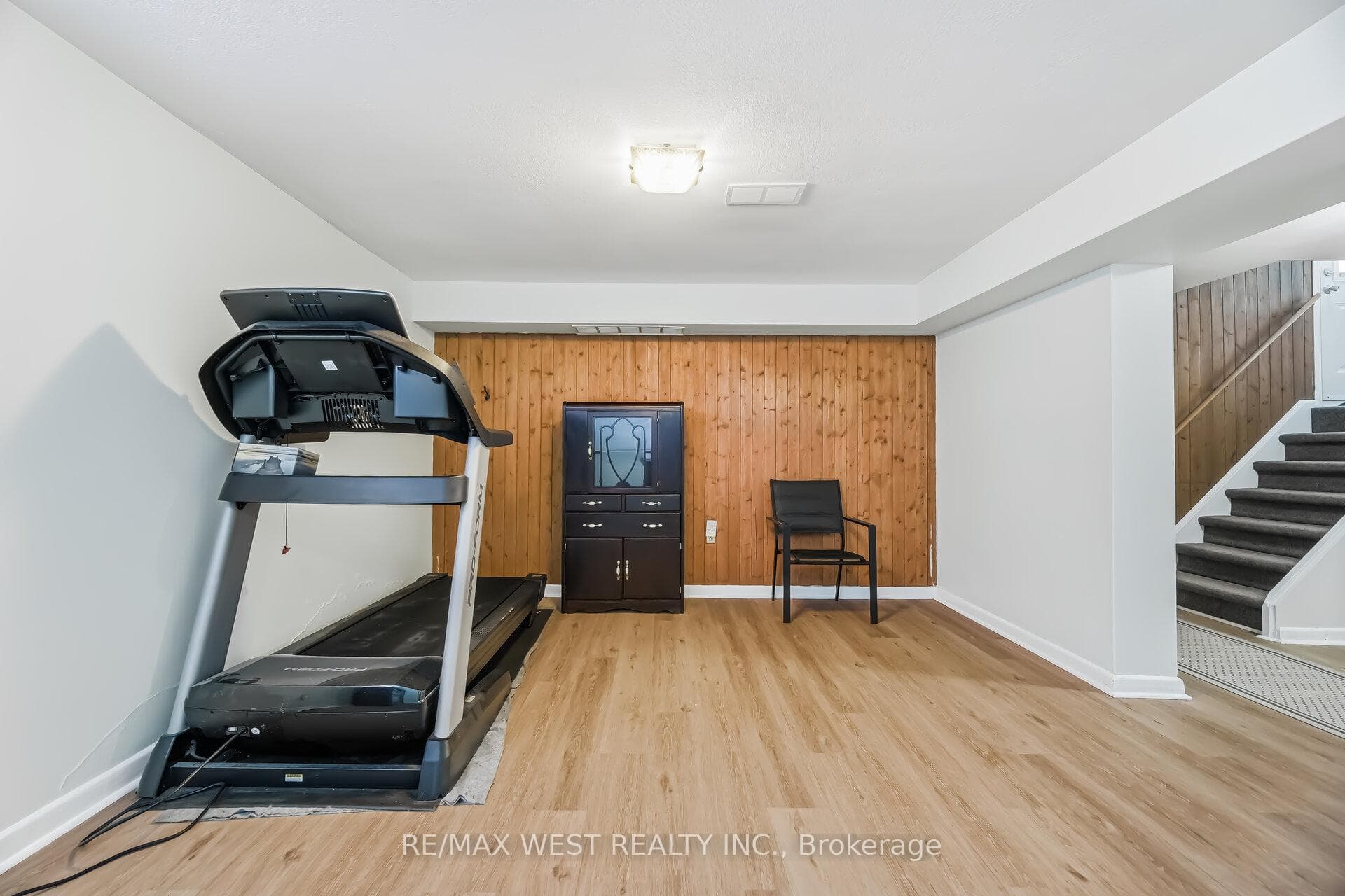 30 Kollar Drive photo 32