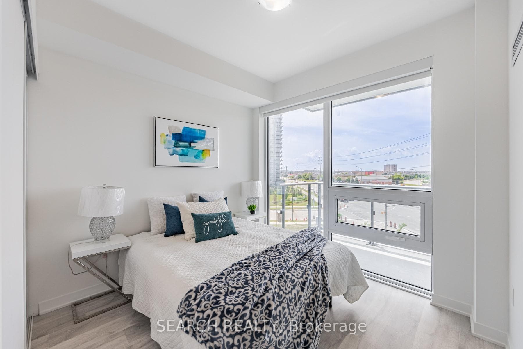 4655 Metcalfe Avenue Unit 402 photo 13