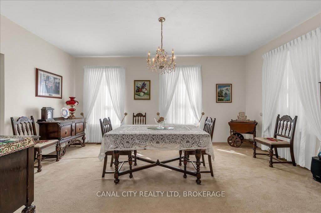 49 Pine Street photo 14