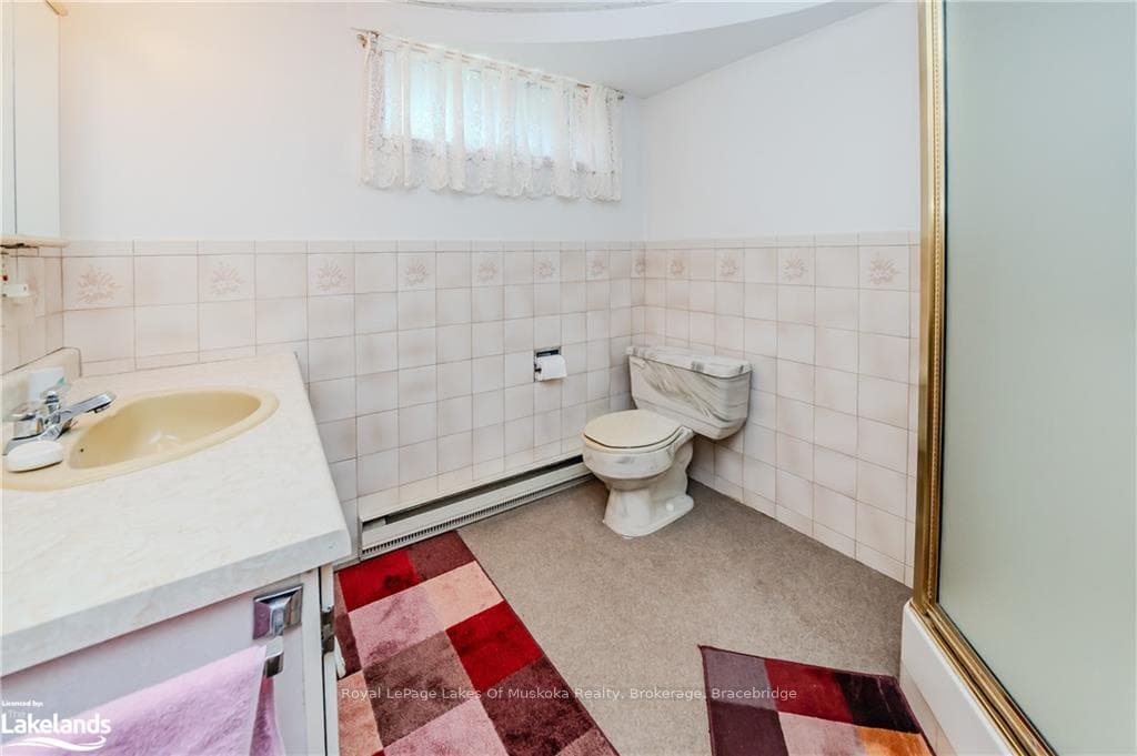 76 BRIDGEDALE Road photo 26