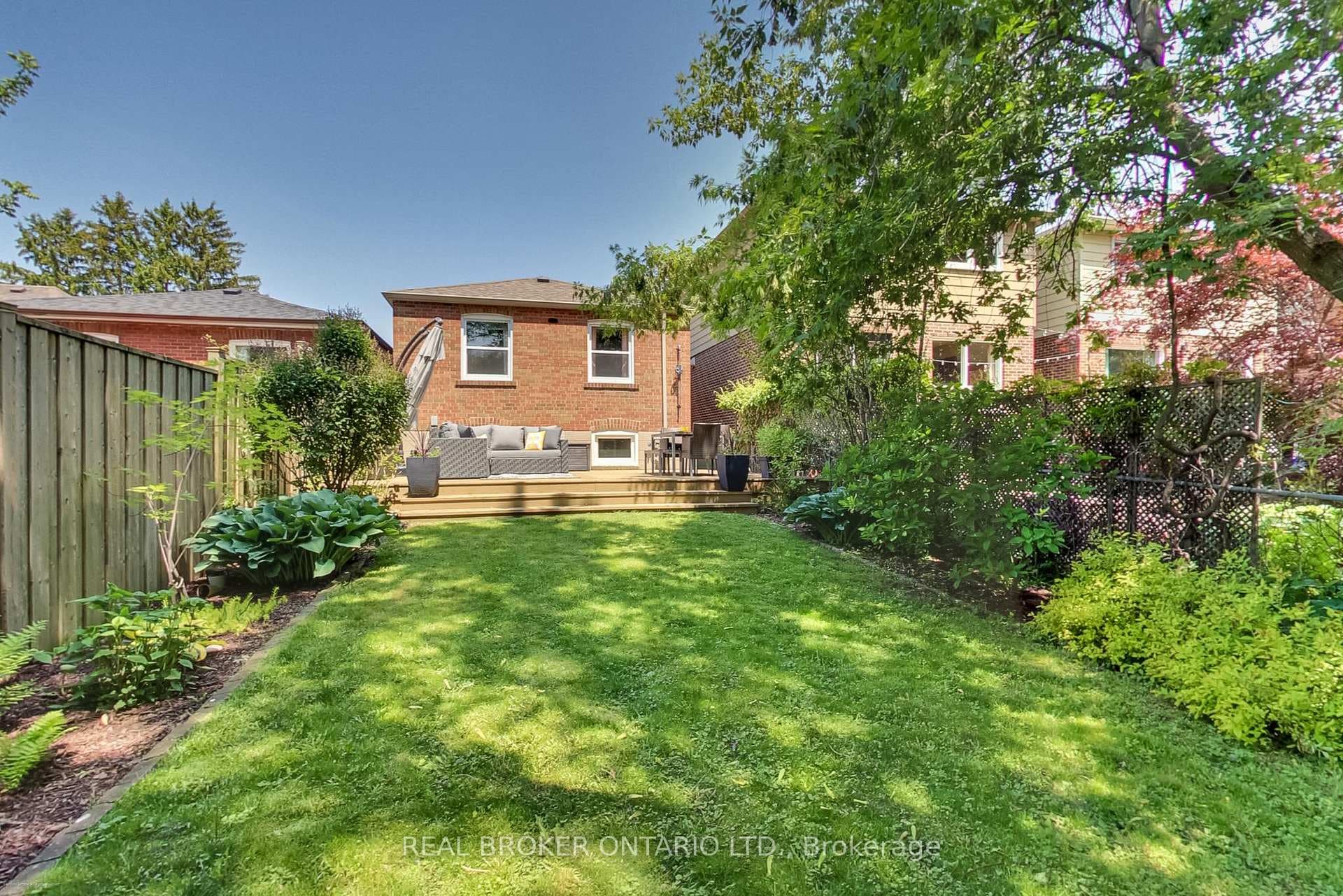 9 Craiglee Drive photo 35