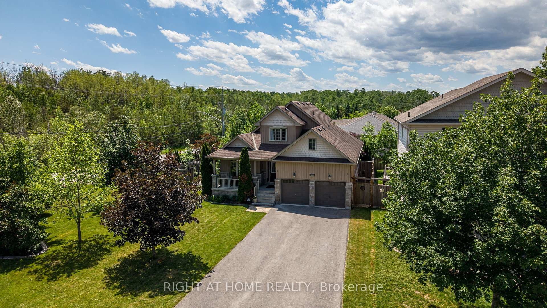 1660 Moyer Avenue photo 47