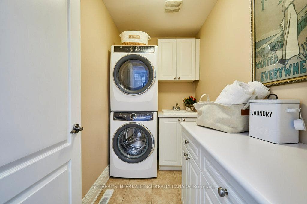 64A Eastville Avenue photo 28