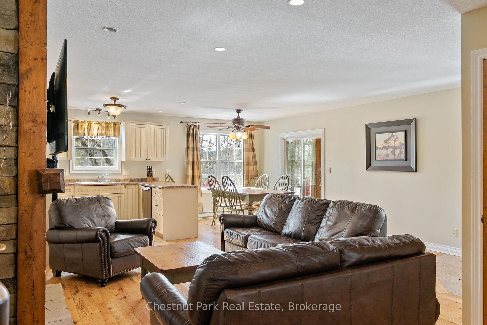 1052 RAT BAY Road Unit 115-10 photo 13