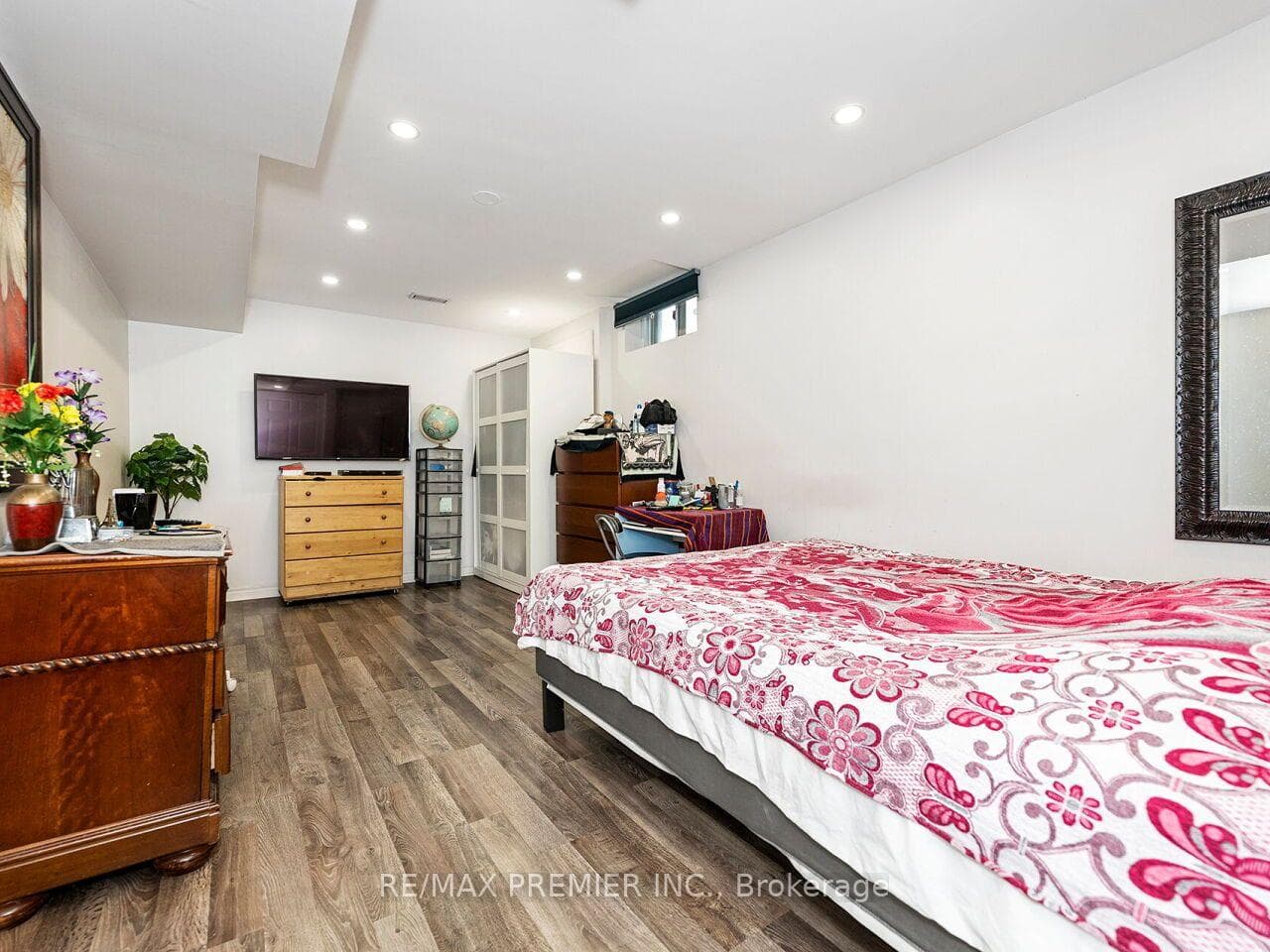 32 Stonebriar Drive photo 31