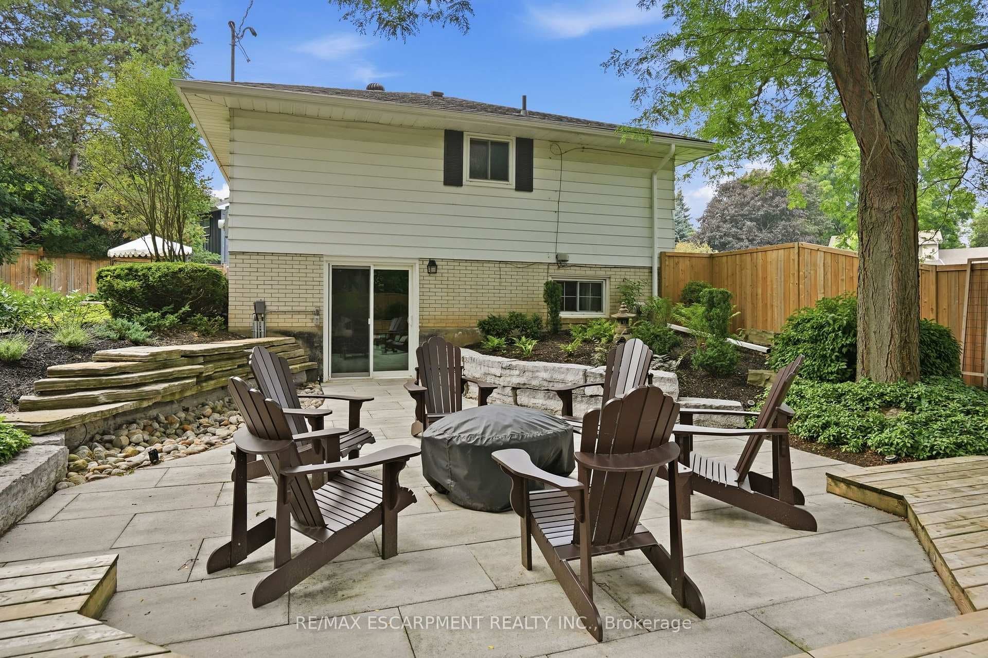 2 Jameson Drive photo 49