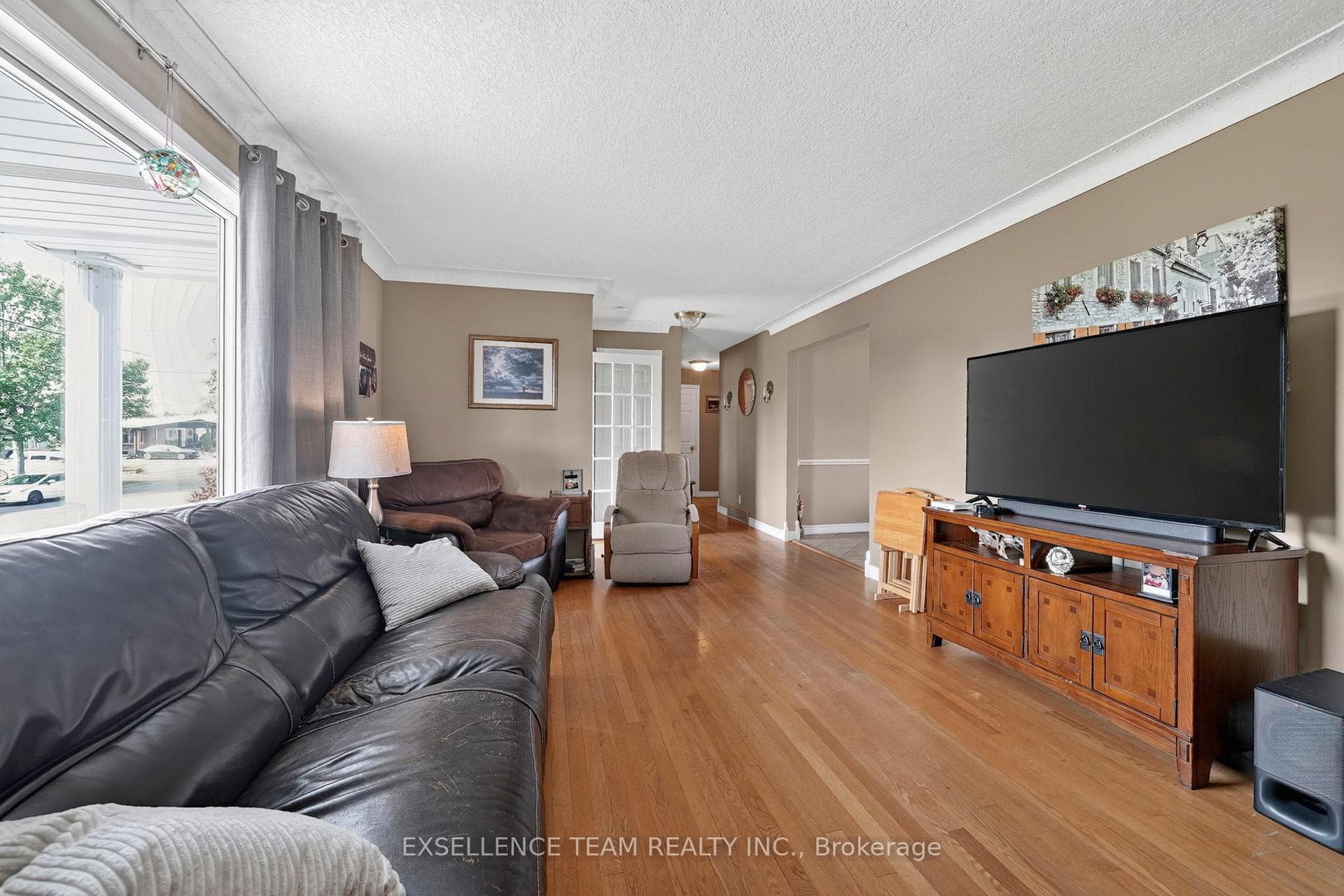 1120 Lasalle Road photo 7