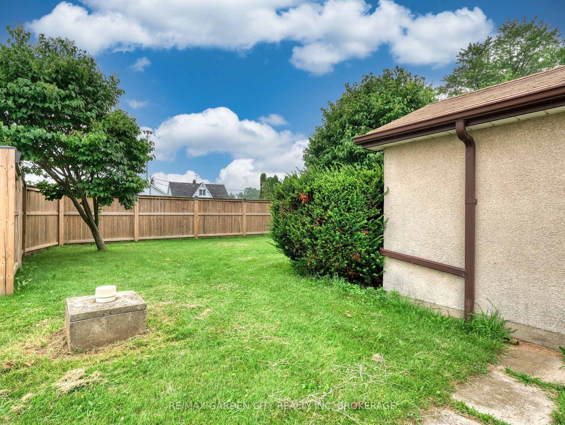 1408 Fifth Street photo 10