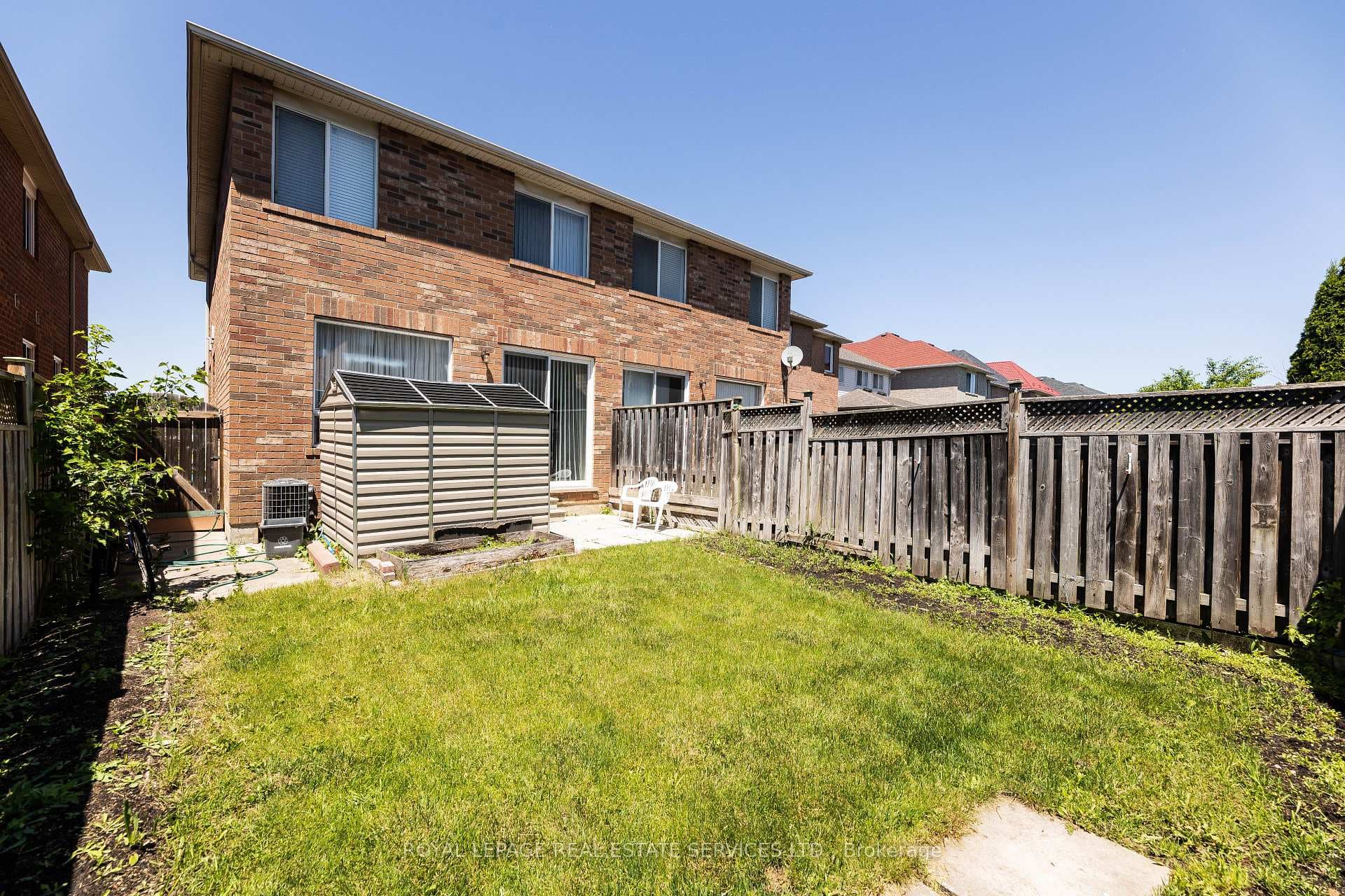 1256 Galesway Boulevard photo 35