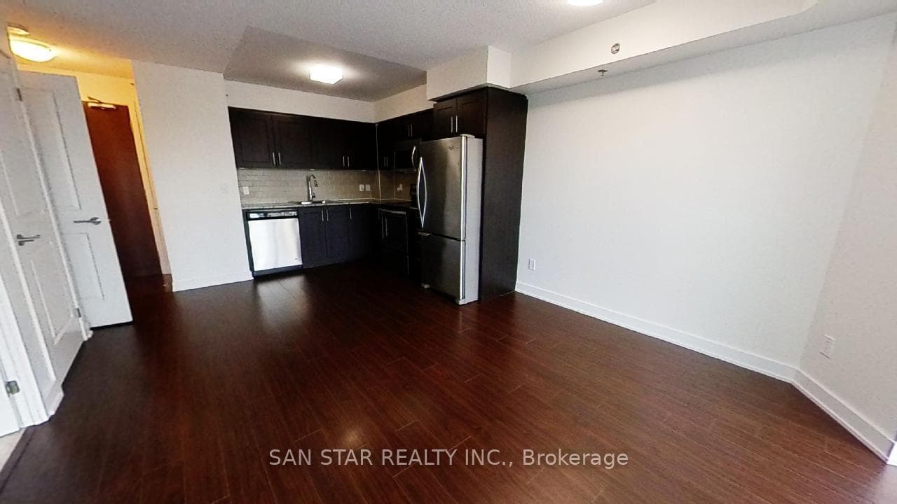 185 Bonis Avenue Unit 612 photo 3