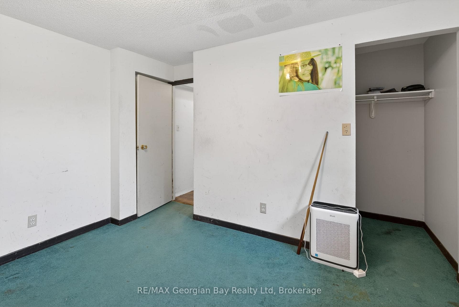 819 Birchwood Drive photo 12