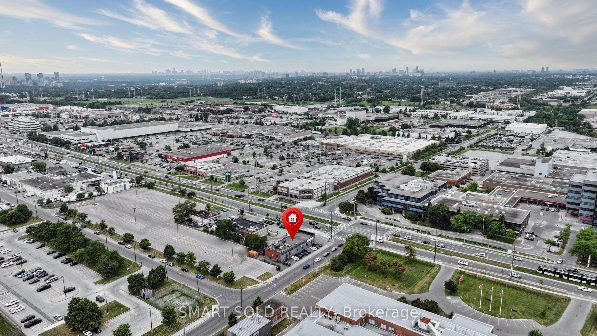 2043 Eglinton Avenue photo 2