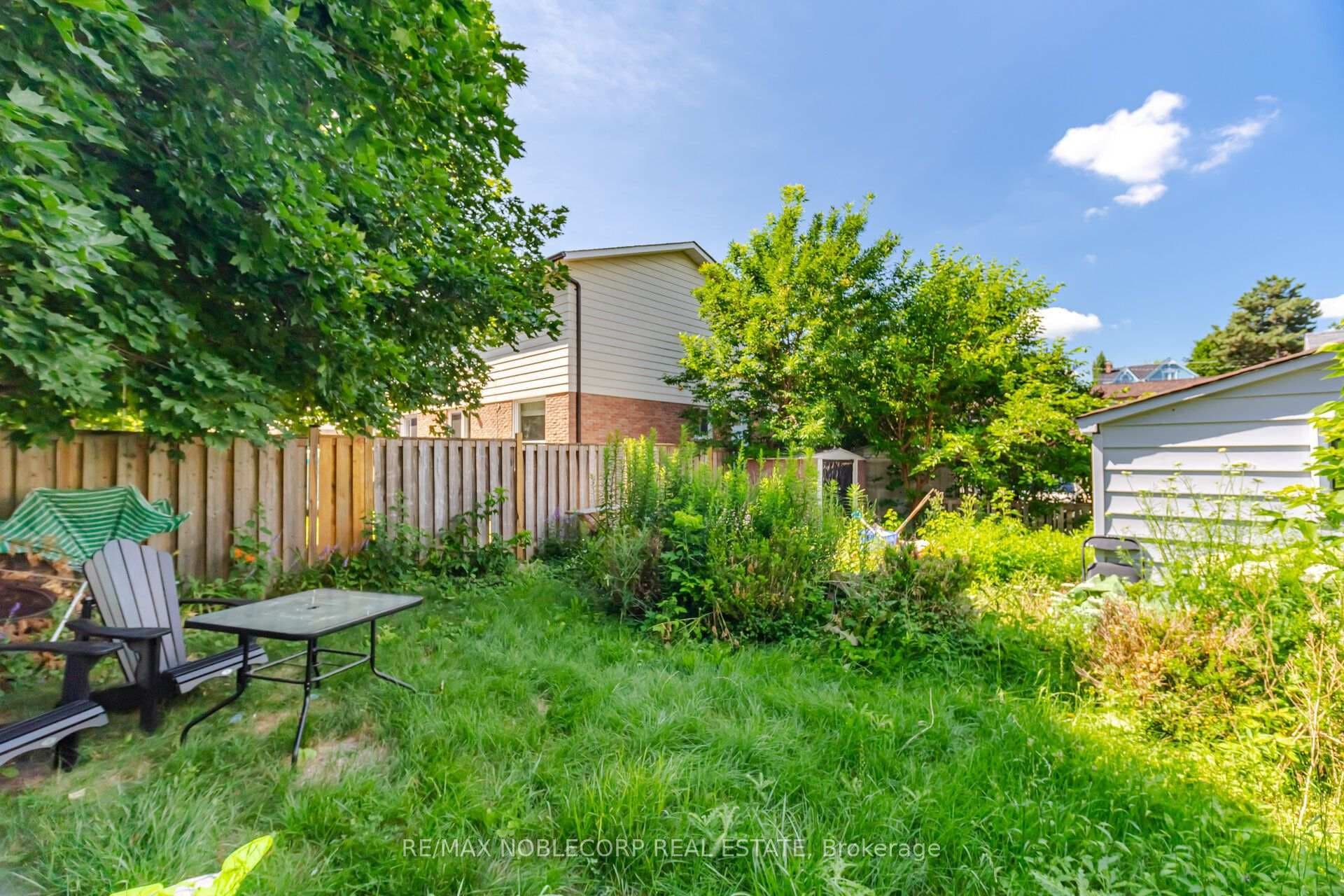 262 Pine Street photo 29