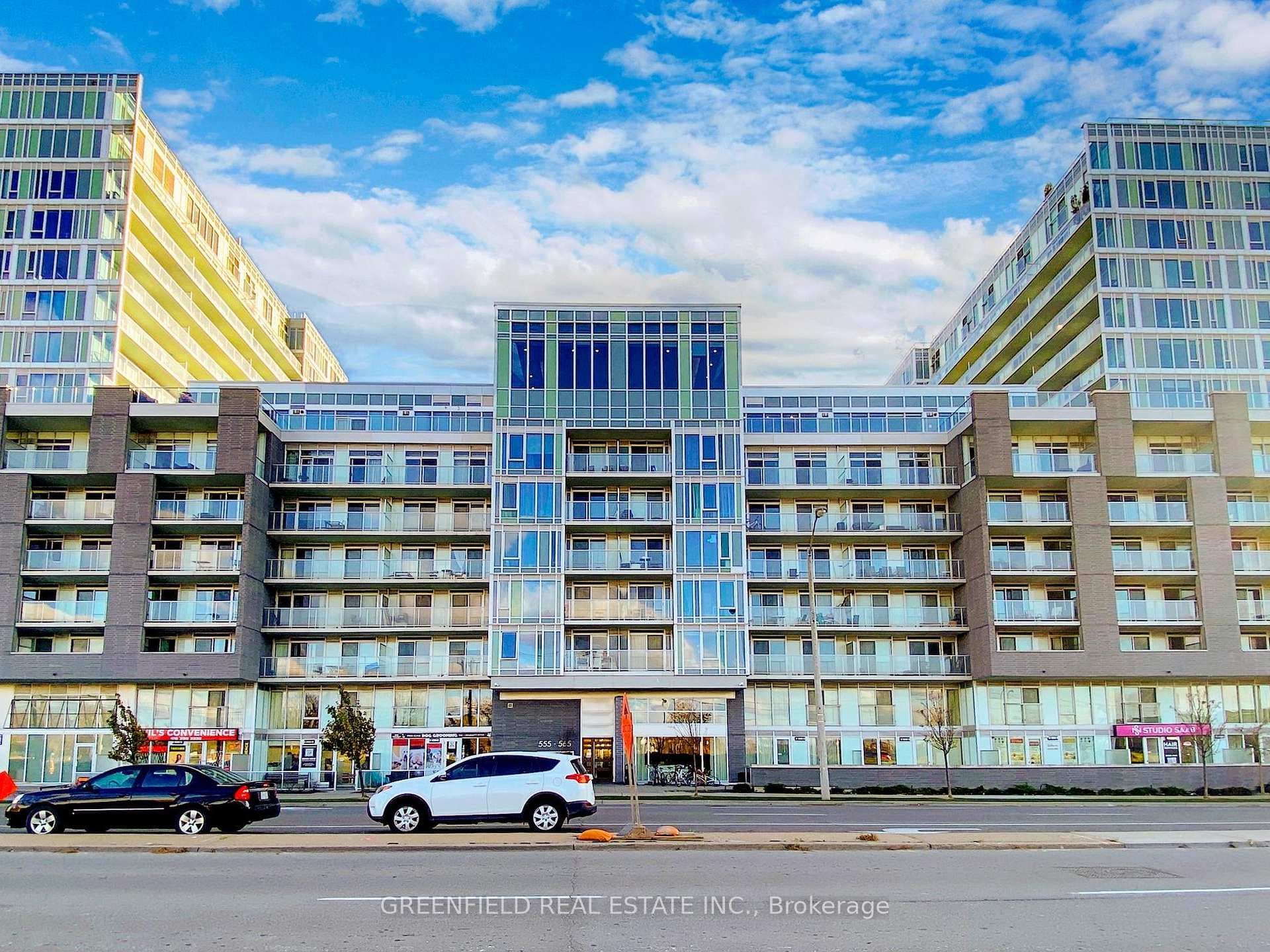 565 Wilson Avenue Unit 709 W photo 1