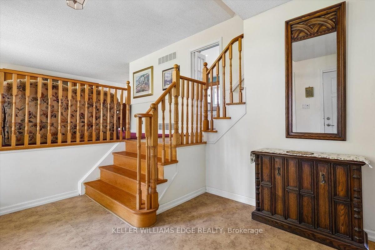 2218 Stillmeadow Road photo 7