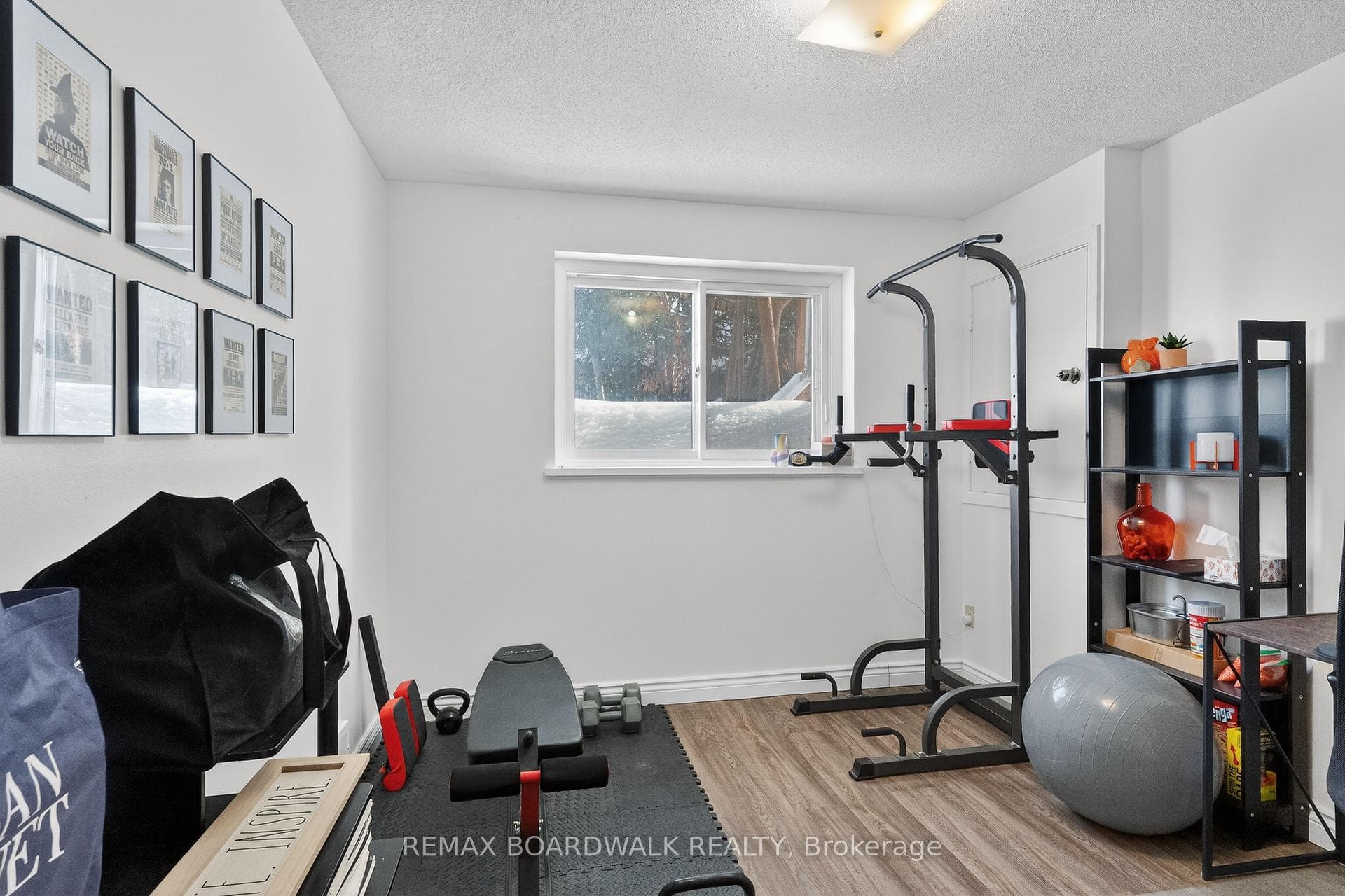 8 Oberon Street photo 21
